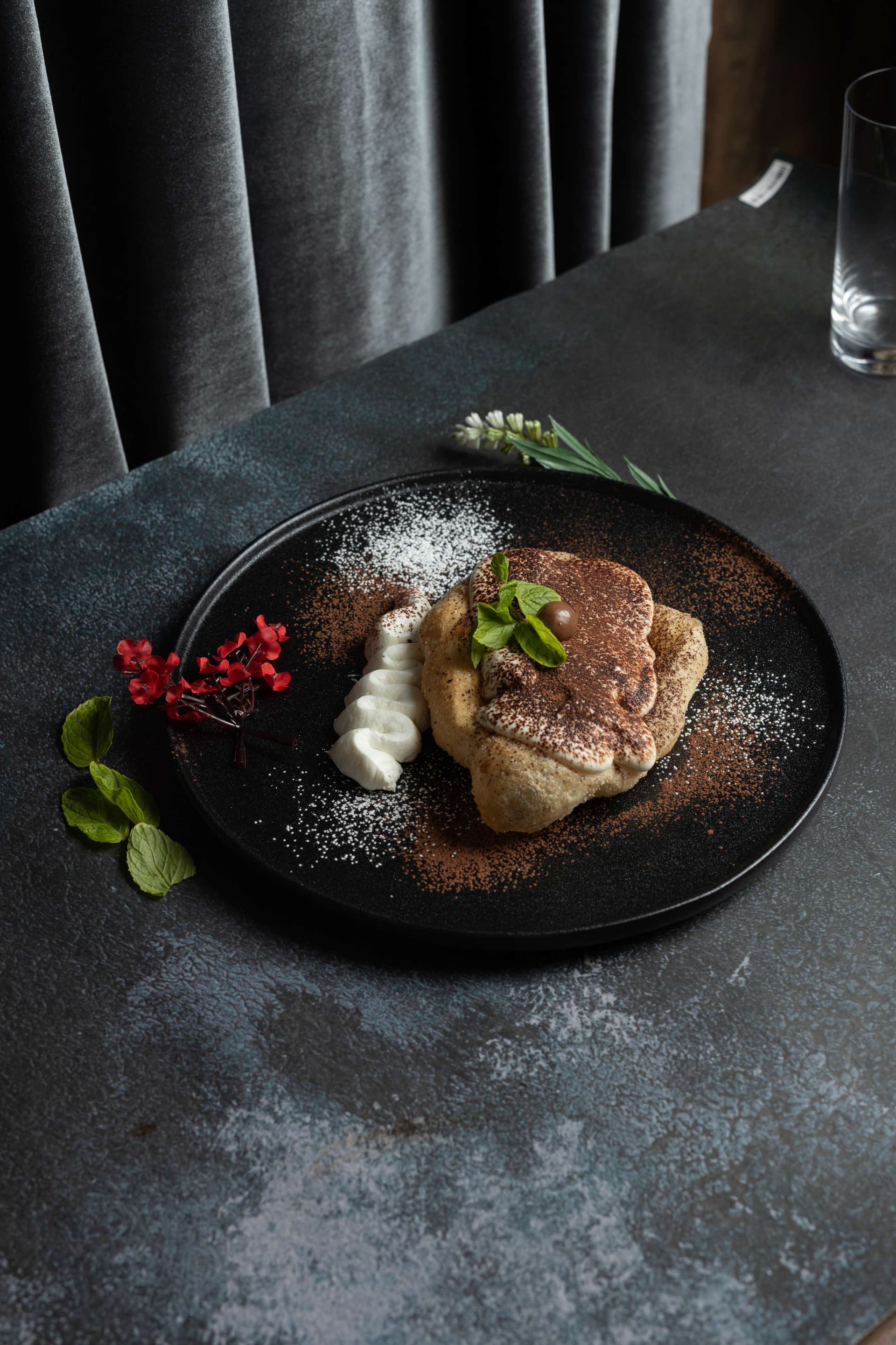 Calzone Fritto Dolce Tiramisu