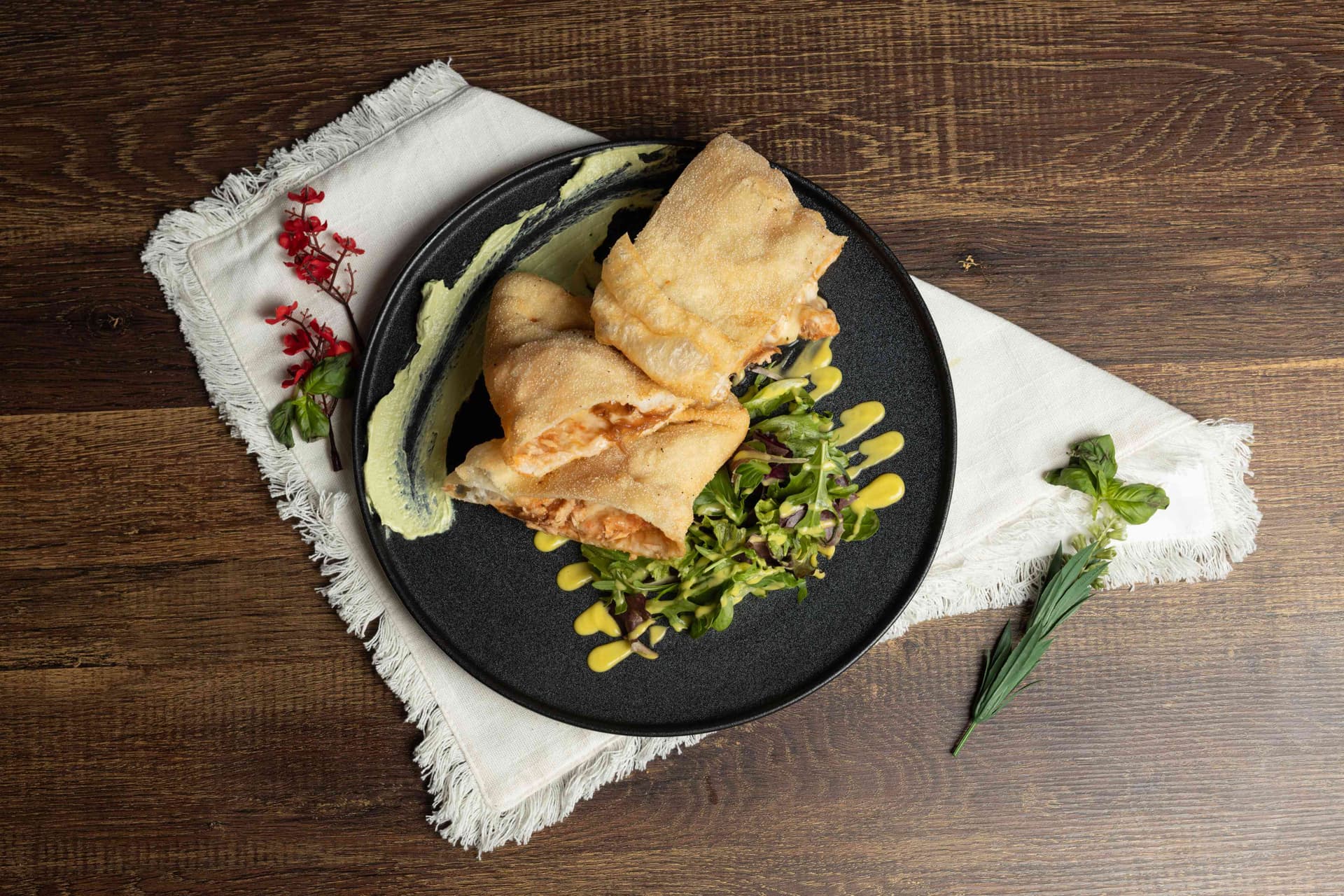 Calzone Tuna